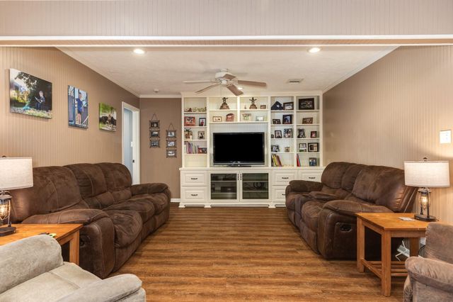 1133 Fm 1459 Road, Sweeny, TX 77480