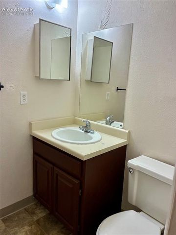3035 E Fountain Boulevard, Colorado Springs, CO 80910