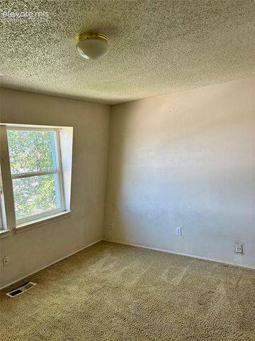 3035 E Fountain Boulevard, Colorado Springs, CO 80910