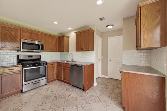 19710 Twin Canyon Court, Katy, TX 77450