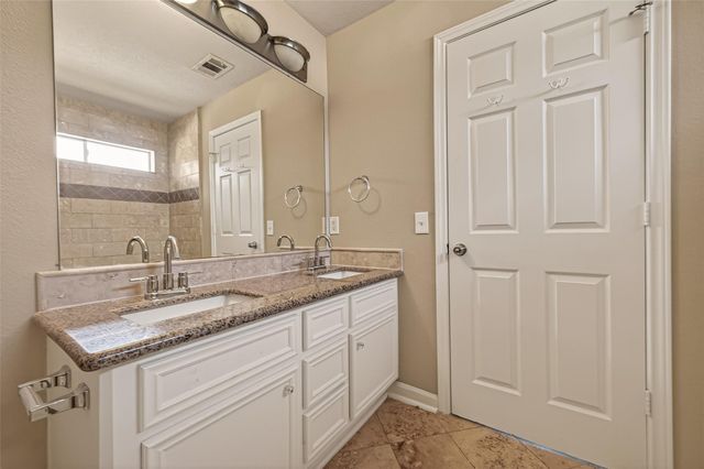 19710 Twin Canyon Court, Katy, TX 77450