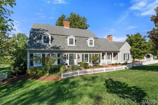 1047 Tidewater Place Court, Town And Country, MO 63017