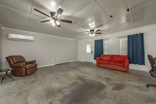 34 Crosswind Cove, Ward, AR 72176