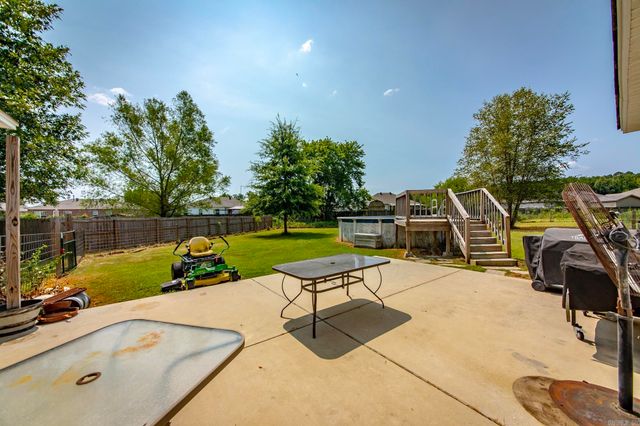 34 Crosswind Cove, Ward, AR 72176