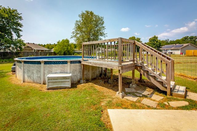 34 Crosswind Cove, Ward, AR 72176
