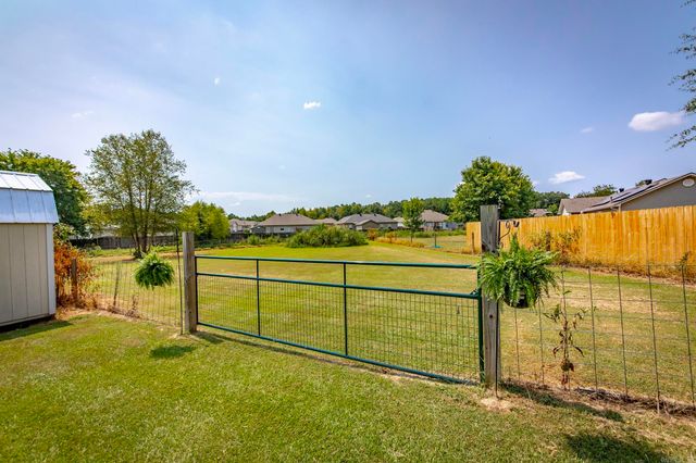 34 Crosswind Cove, Ward, AR 72176