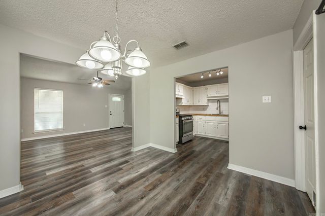 34 Crosswind Cove, Ward, AR 72176