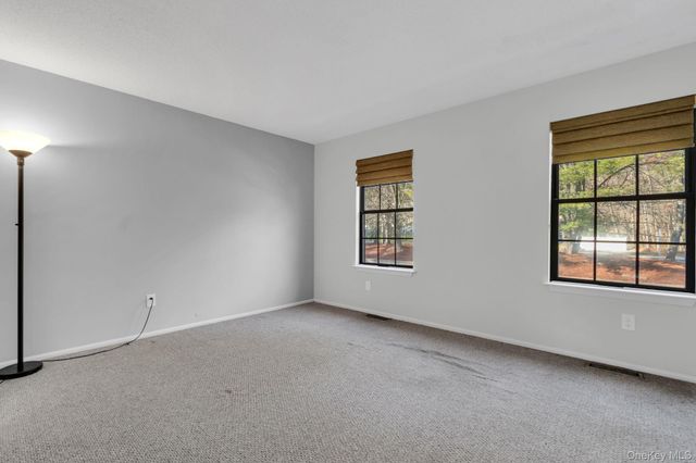 1 Juniper Court, Peekskill, NY 10566