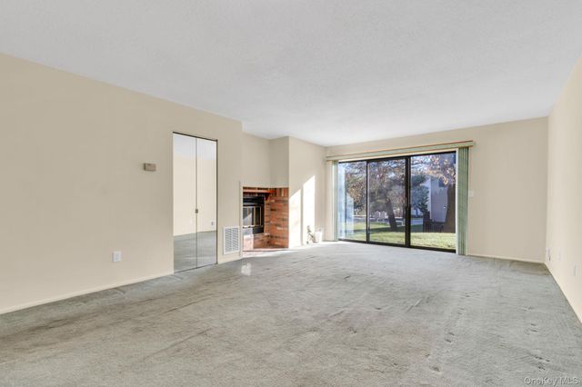 1 Juniper Court, Peekskill, NY 10566