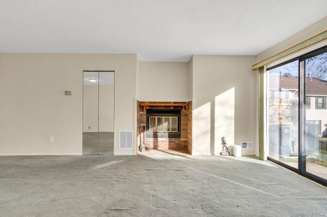 1 Juniper Court, Peekskill, NY 10566