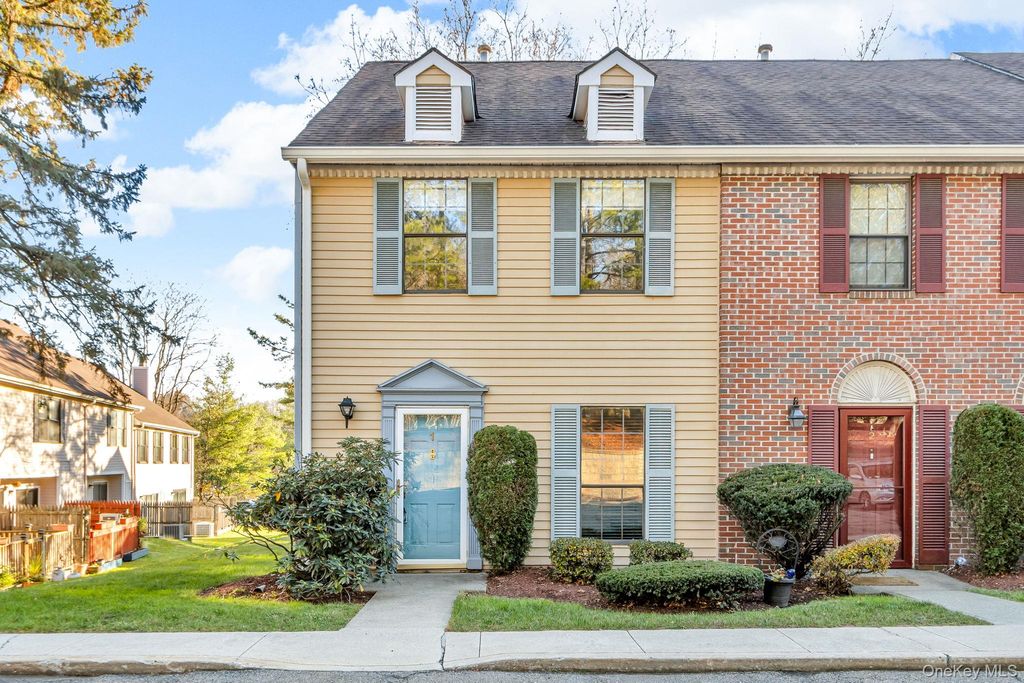 1 Juniper Court, Peekskill, NY 10566