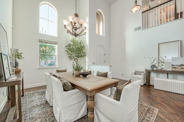 11384 N Via Montessori Drive, Fresno, CA 93730