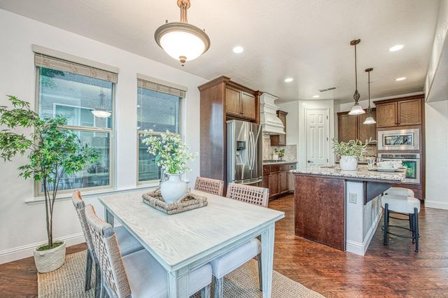 11384 N Via Montessori Drive, Fresno, CA 93730