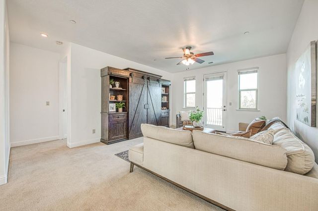 11384 N Via Montessori Drive, Fresno, CA 93730