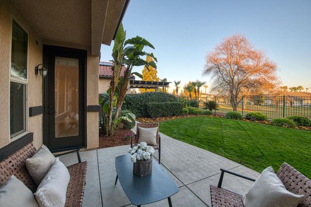 11384 N Via Montessori Drive, Fresno, CA 93730