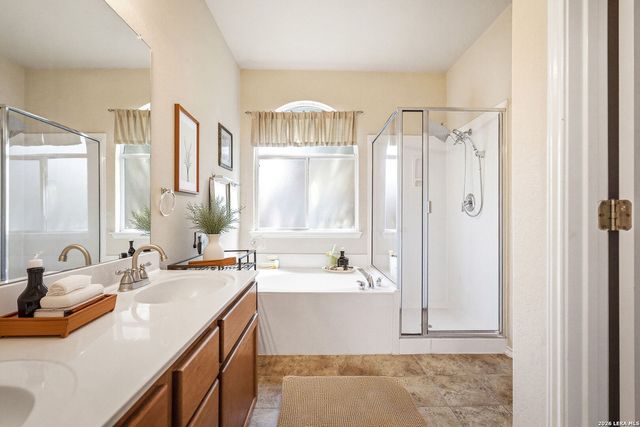 544 Foxford Run, Schertz, TX 78108