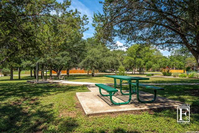 544 Foxford Run, Schertz, TX 78108