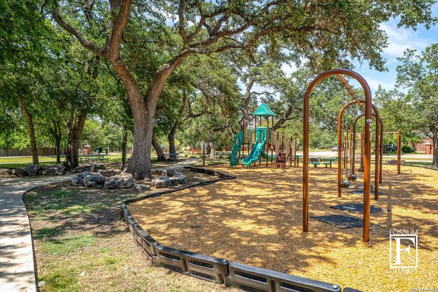 544 Foxford Run, Schertz, TX 78108