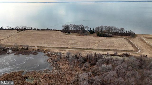 6520 SWAN CREEK RD, Rock Hall, MD 21661