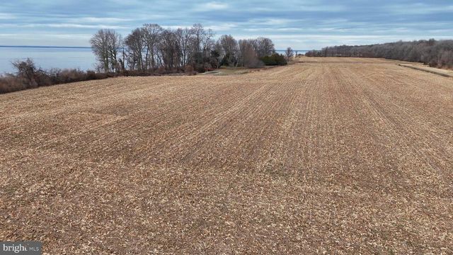 6520 SWAN CREEK RD, Rock Hall, MD 21661