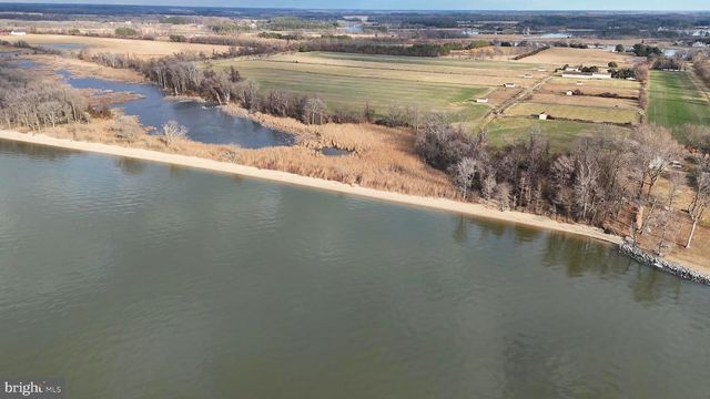 6520 SWAN CREEK RD, Rock Hall, MD 21661