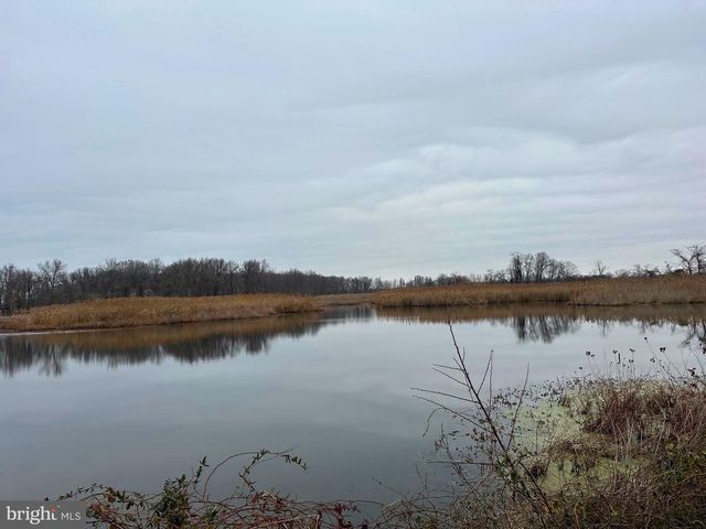 6520 SWAN CREEK RD, Rock Hall, MD 21661