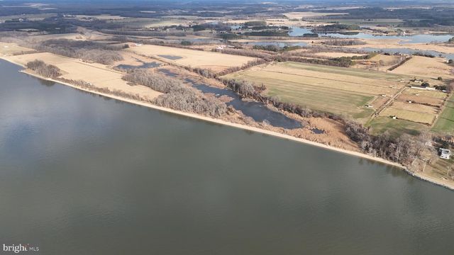 6520 SWAN CREEK RD, Rock Hall, MD 21661