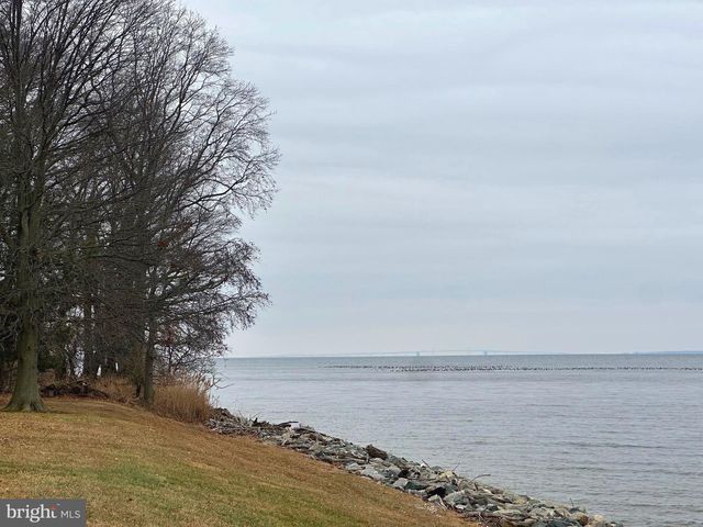 6520 SWAN CREEK RD, Rock Hall, MD 21661