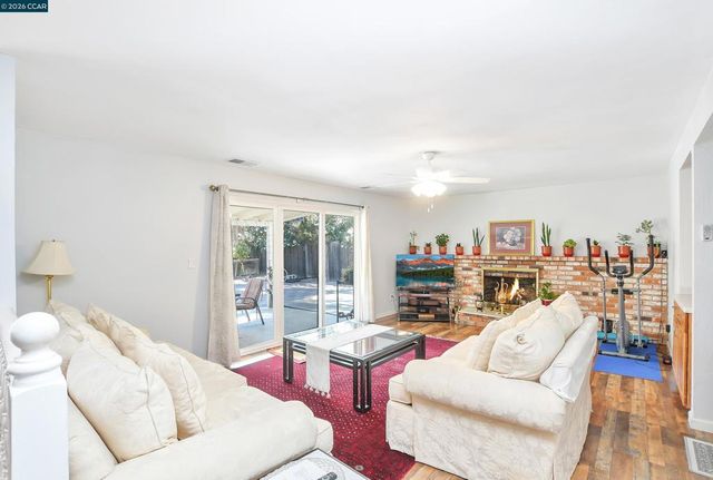 2353 Silver Creek Cir, Antioch, CA 94509