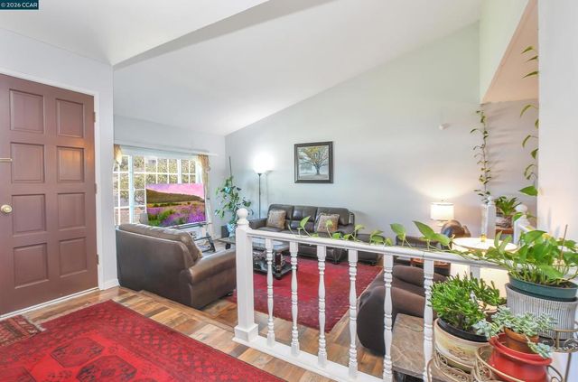 2353 Silver Creek Cir, Antioch, CA 94509
