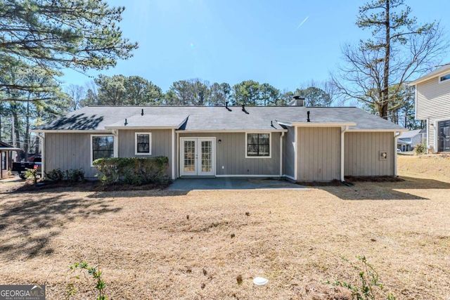 2419 Leslie Brook Drive, Decatur, GA 30035