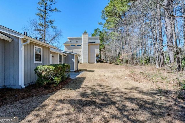 2419 Leslie Brook Drive, Decatur, GA 30035