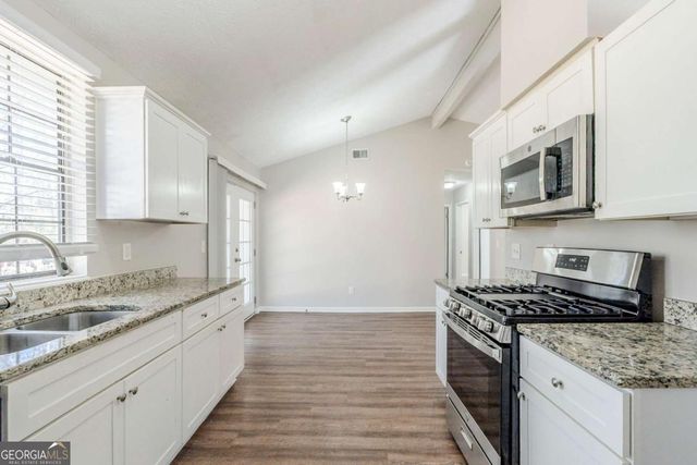 2419 Leslie Brook Drive, Decatur, GA 30035