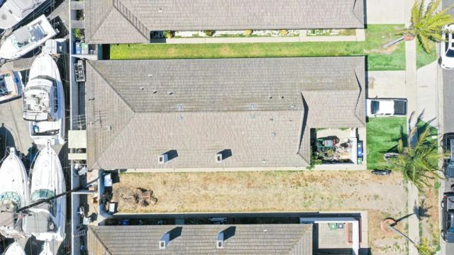 1314 N Bewley Street, Santa Ana, CA 92703