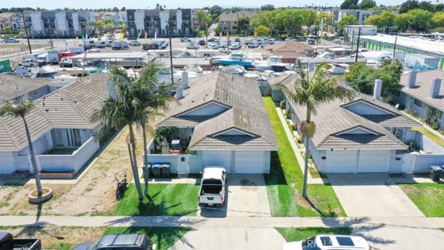 1314 N Bewley Street, Santa Ana, CA 92703