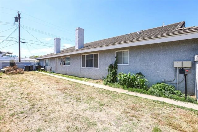 1314 N Bewley Street, Santa Ana, CA 92703