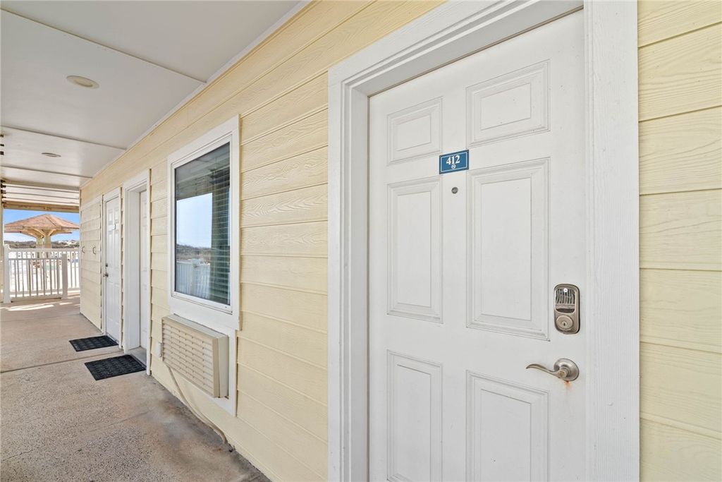 1926 On The Beach Dr 412, Port Aransas, TX 78373 — photo 4