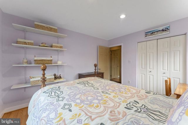 9303 SWINBURNE CT, Fairfax, VA 22031