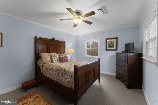 9303 SWINBURNE CT, Fairfax, VA 22031