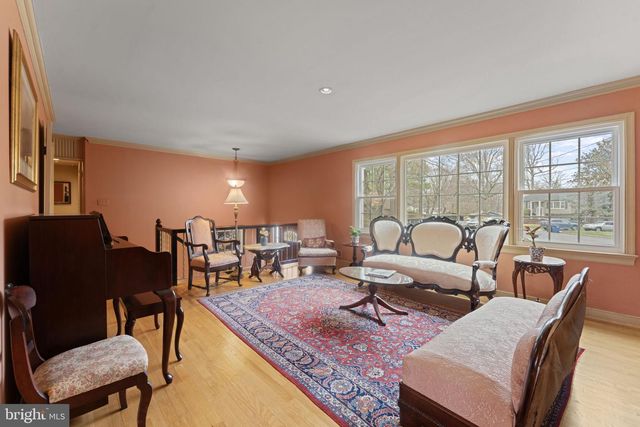 9303 SWINBURNE CT, Fairfax, VA 22031