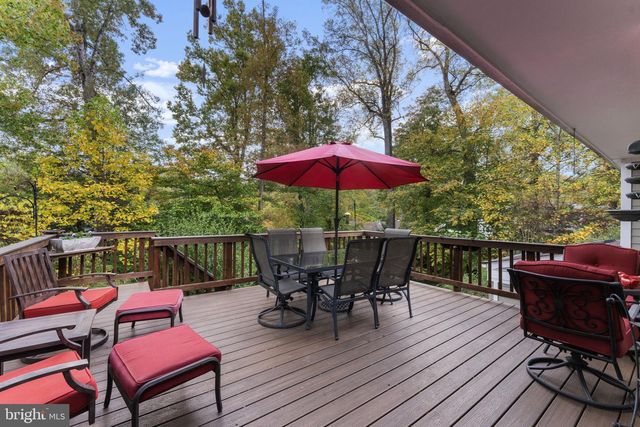 9303 SWINBURNE CT, Fairfax, VA 22031