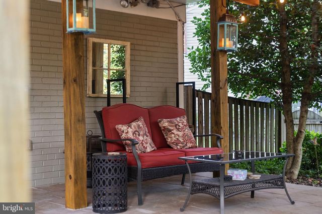 9303 SWINBURNE CT, Fairfax, VA 22031