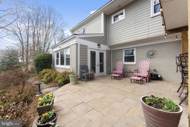 9303 SWINBURNE CT, Fairfax, VA 22031