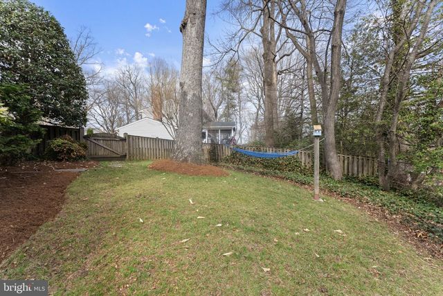 9303 SWINBURNE CT, Fairfax, VA 22031