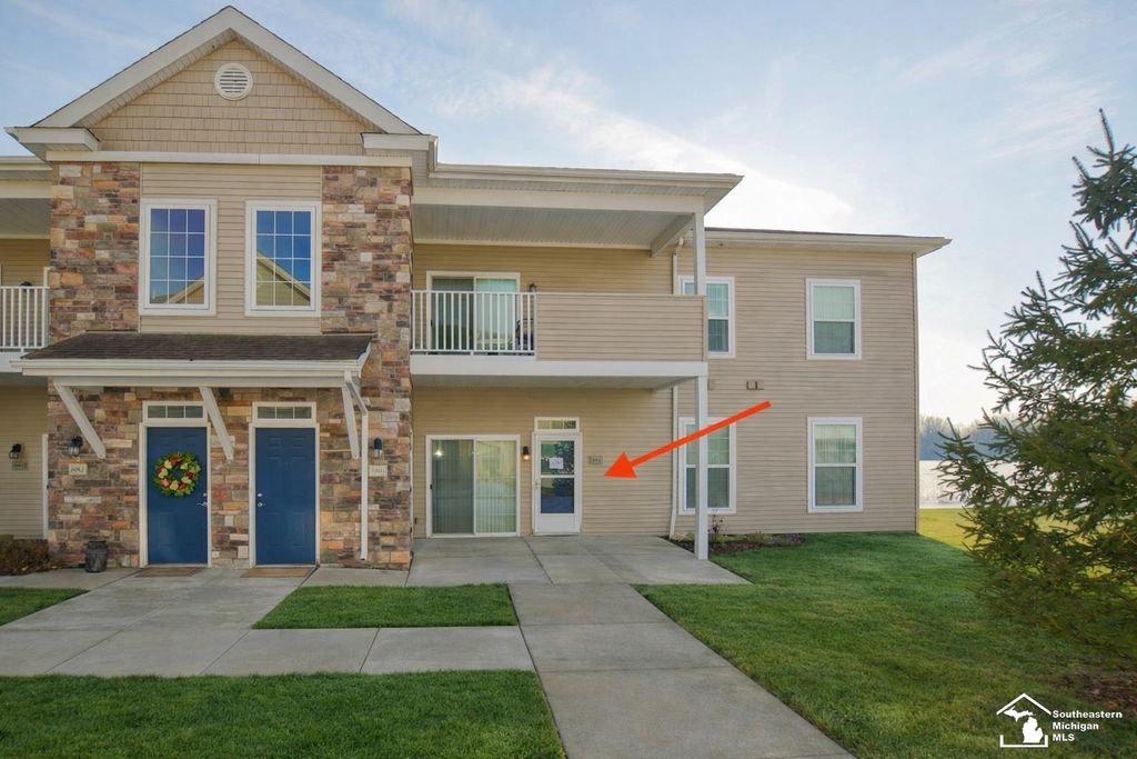 884 Plum Park Drive, Raisinville Twp, MI 48161