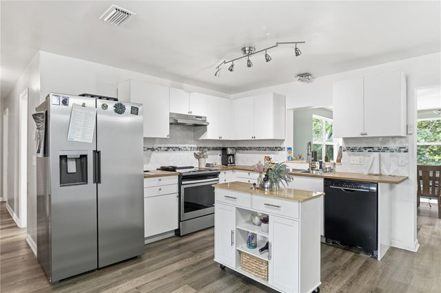1609 CLEARVIEW AVENUE, Clearwater, FL 33756