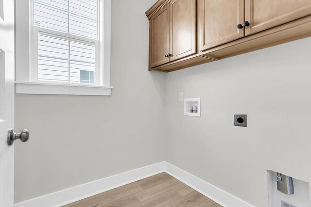 215 Crosswick Street, Summerville, SC 29483