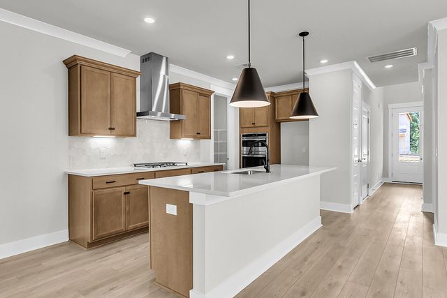 215 Crosswick Street, Summerville, SC 29483