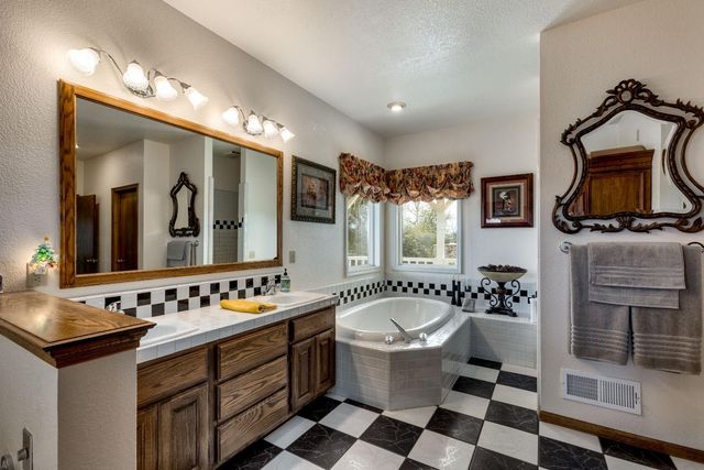 4840 Summer Creek Rd, Shingle Springs, CA 95682