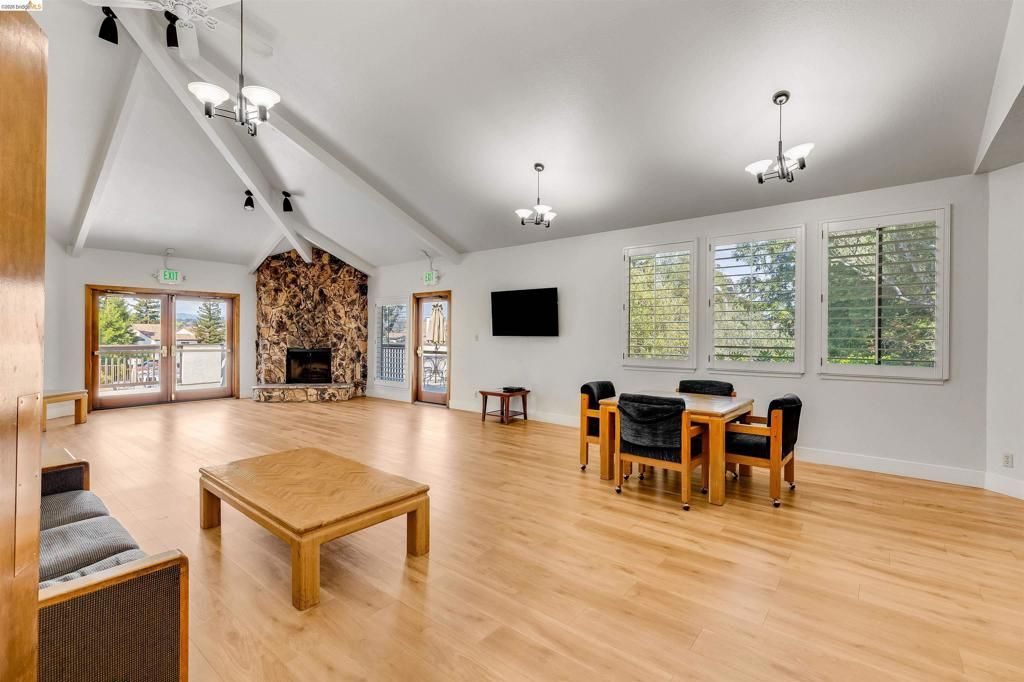 Image 45 of property listing at 21103 Gary Dr 116E, Hayward, CA 94546